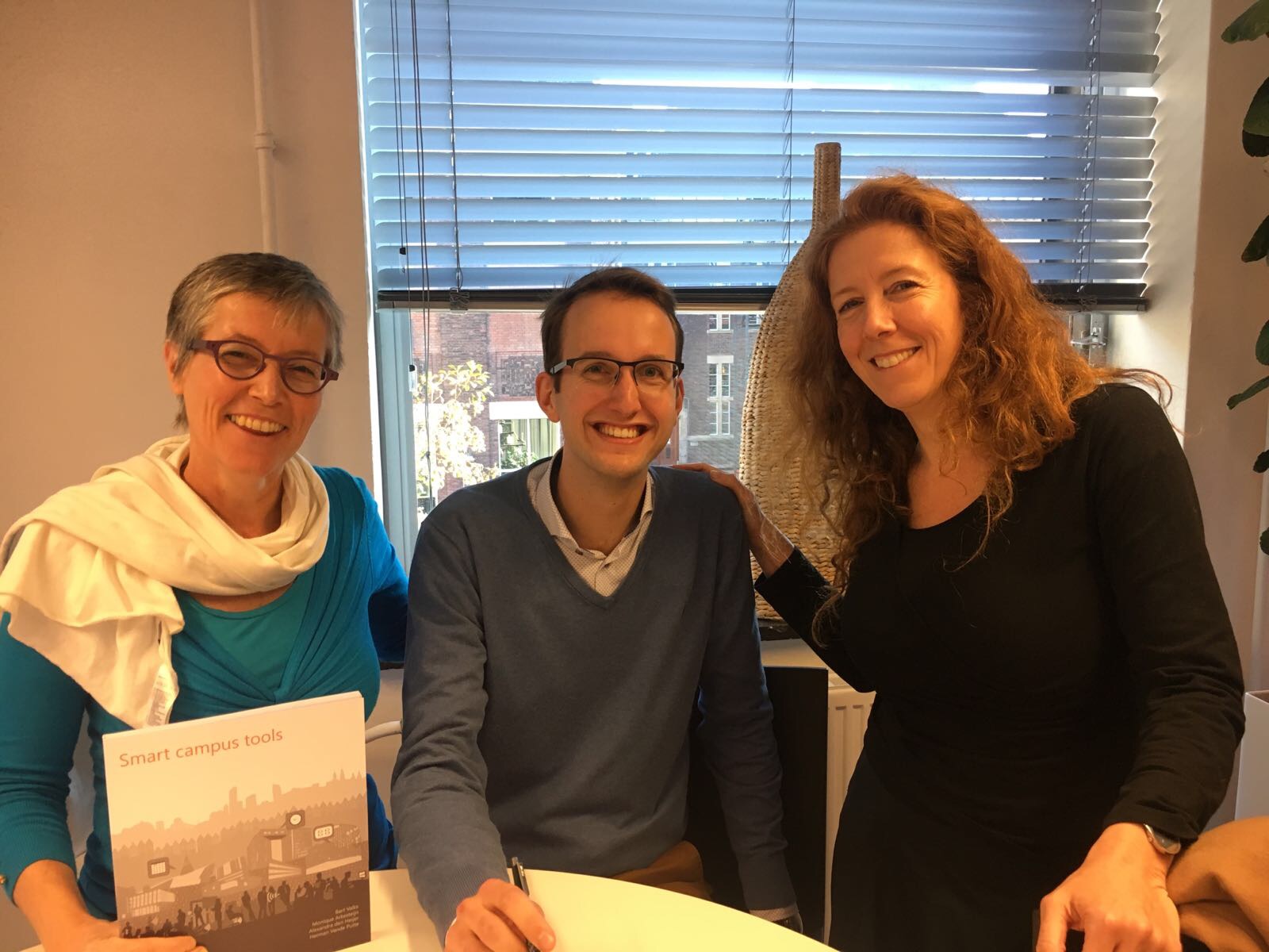 Smart campus tools - Monique Arkesteijn, Bart Valks, Alexandra den Heijer